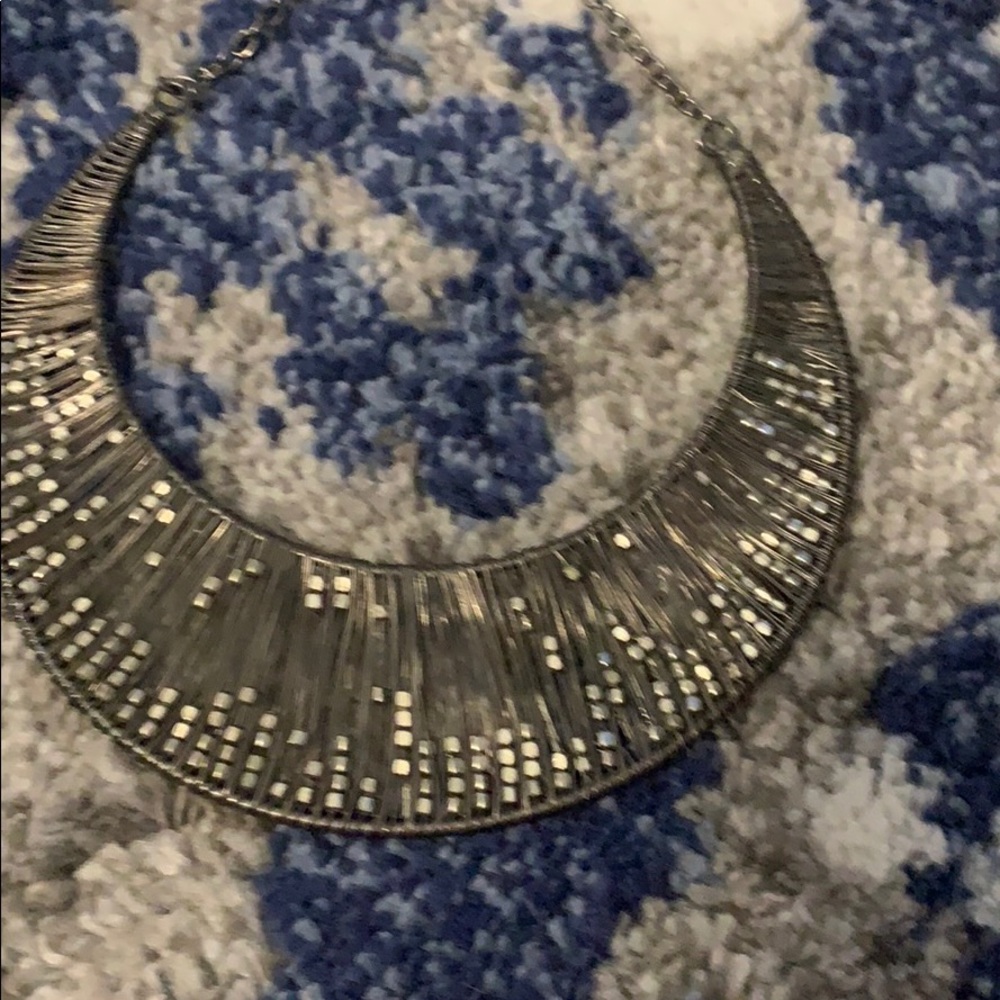 Handmade necklace - Picture 2 of 2